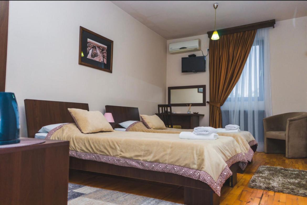 Garni Hotel City Krusevac Luaran gambar