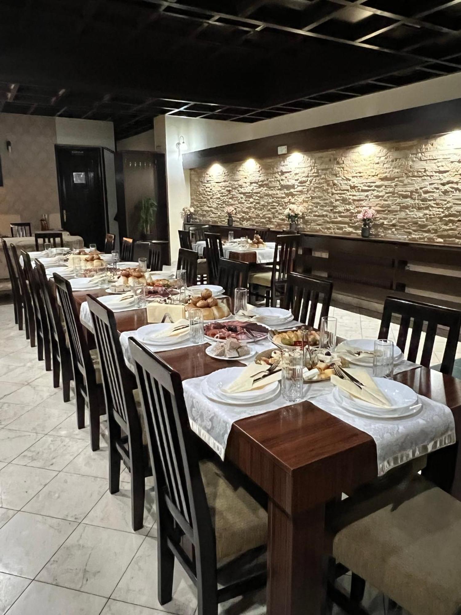 Garni Hotel City Krusevac Luaran gambar
